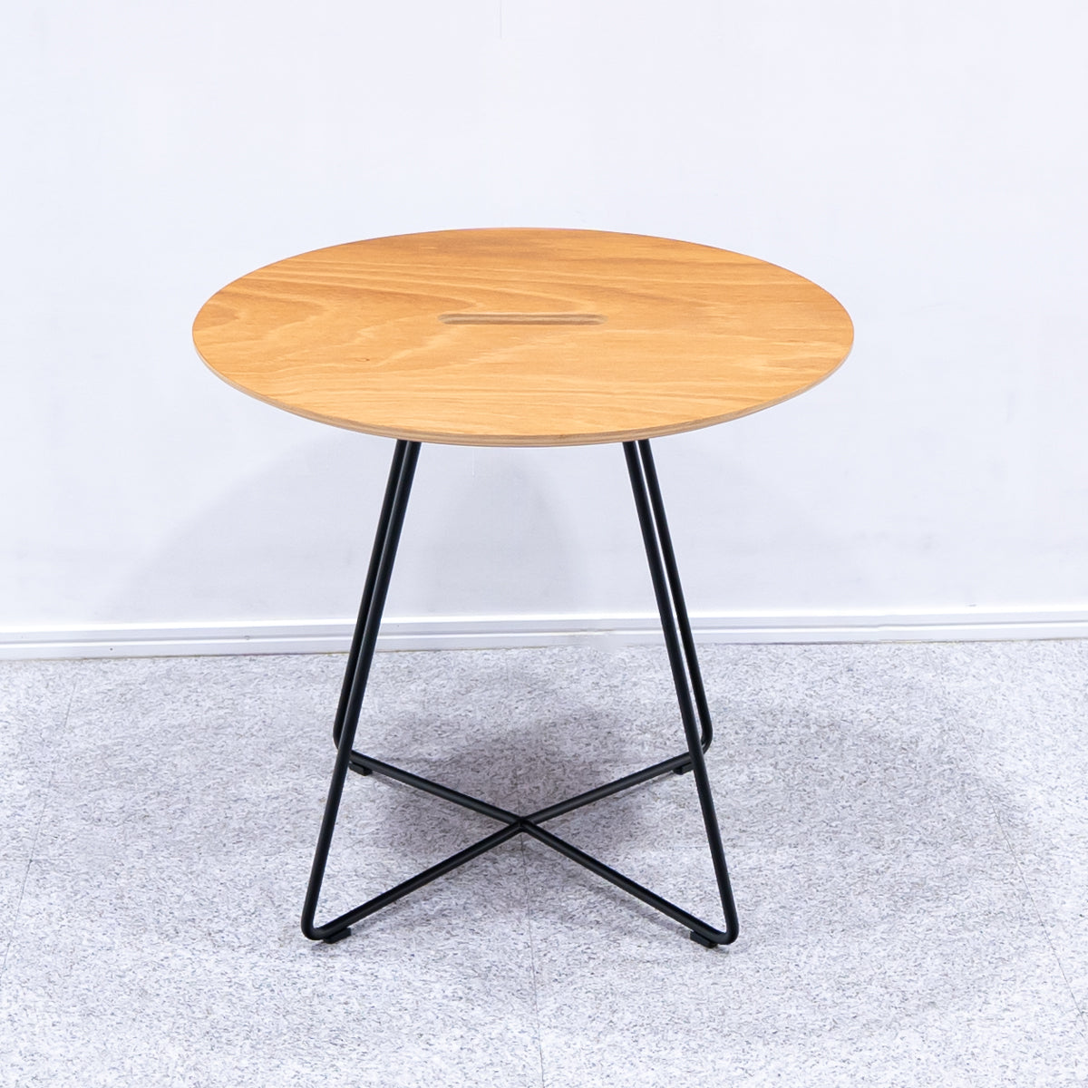 Knoll / Rockwell Unscripted Occasional Tables – YOKOHAMA BAYSIDE 