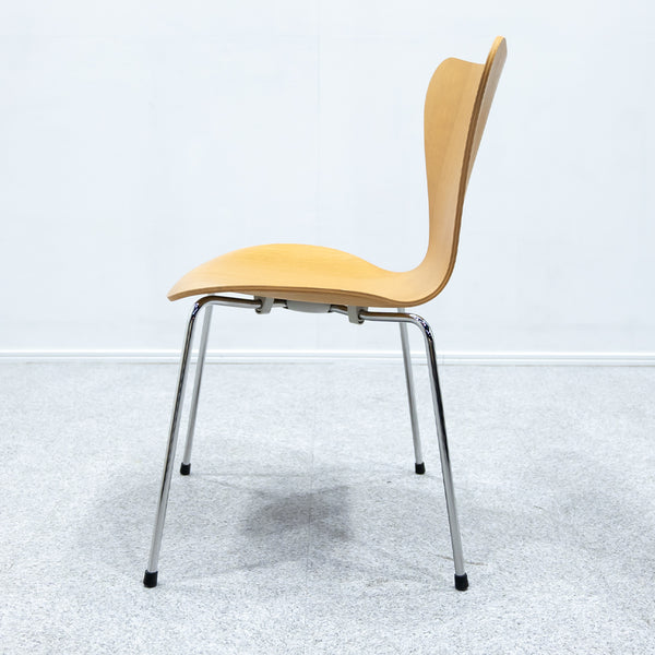 FRITZ HANSEN / SERIES 7