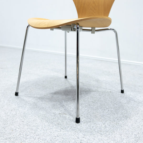 FRITZ HANSEN / SERIES 7