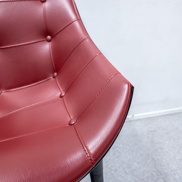 Cassina / 246 PASSION RED