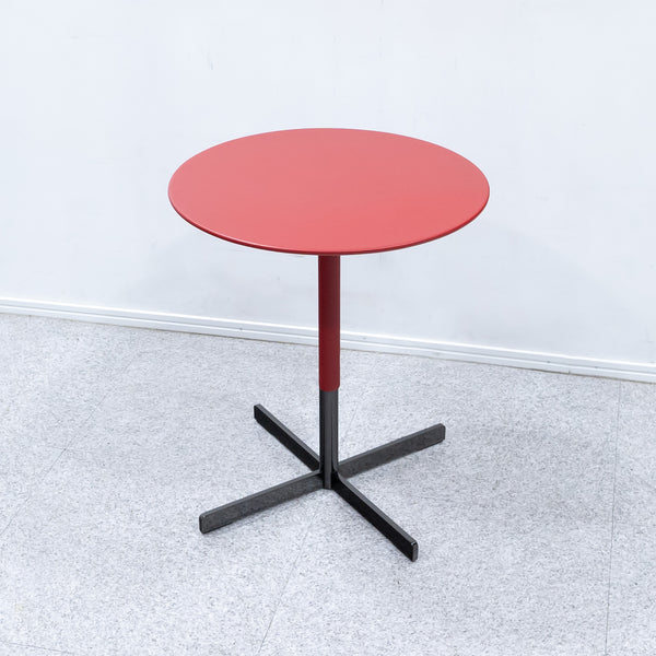 Poltrona Frau / Bob side table