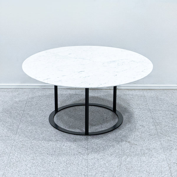arflex / UVI side table