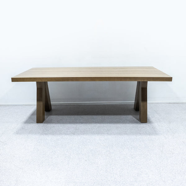 Cassina ixc. / SAKI