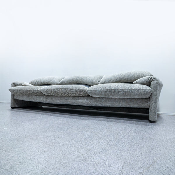 Cassina / 675 MARALUNGA 3P GRAY FABRIC