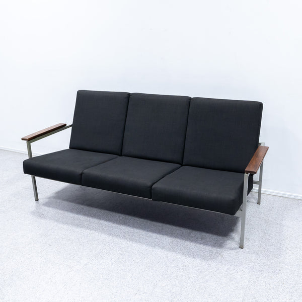 Rob Parry  / 3P sofa