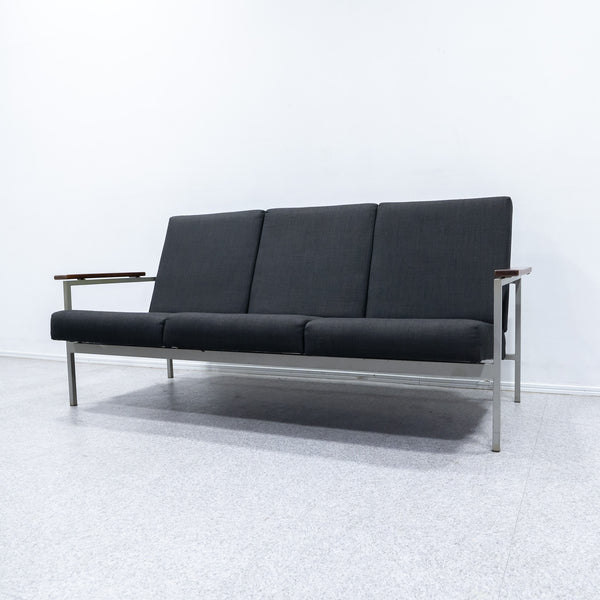 Rob Parry  / 3P sofa