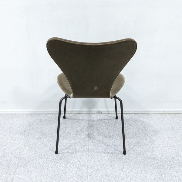 FRITZ HANSEN  / SERIES 7