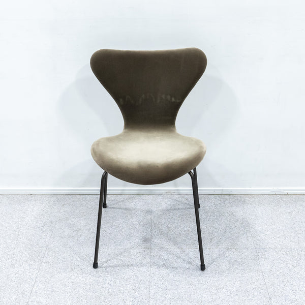 FRITZ HANSEN  / SERIES 7