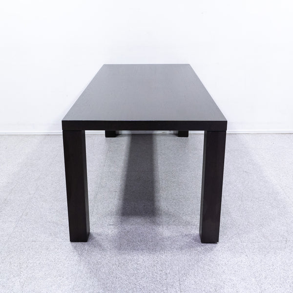 CATHERINE MEMMI / MANHATTAN DINING TABLE