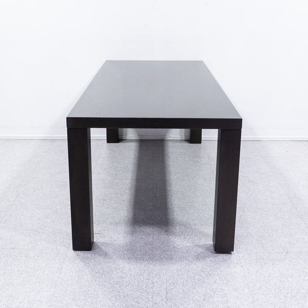 CATHERINE MEMMI / MANHATTAN DINING TABLE