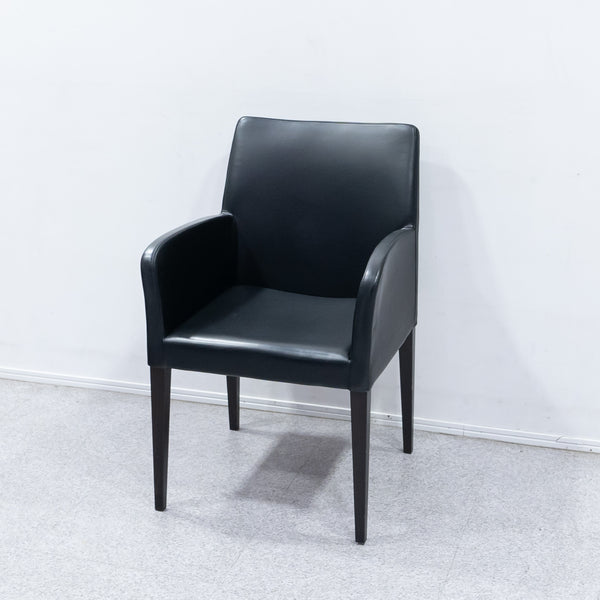 Poltrona Frau / LIZ Armchair