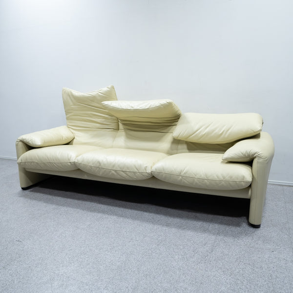 Cassina / 675 MARALUNGA 3P WHITE LEATHER