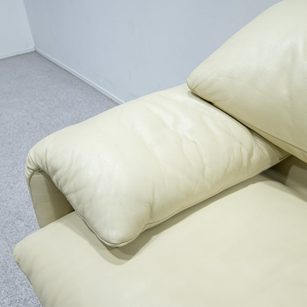 Cassina / 675 MARALUNGA 3P WHITE LEATHER