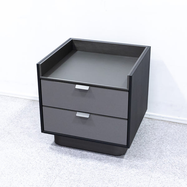 Minotti / DARREN  NIGHTSTANDS