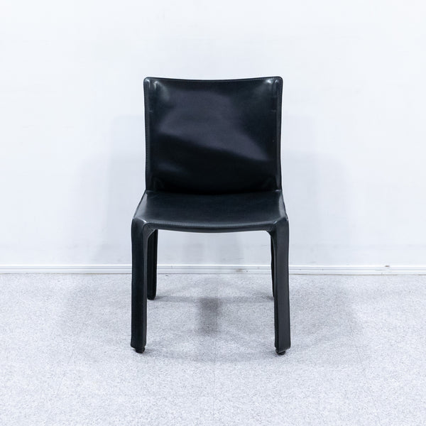 Cassina / 412 CAB Black