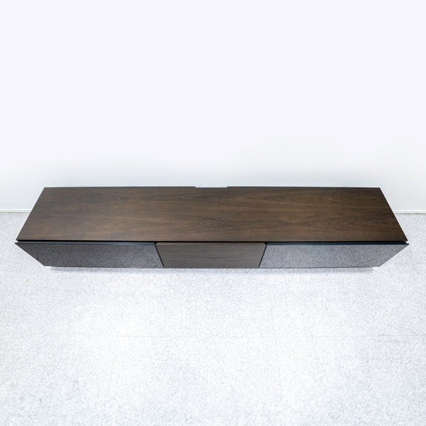 Cassina ixc. / BREATH theater board