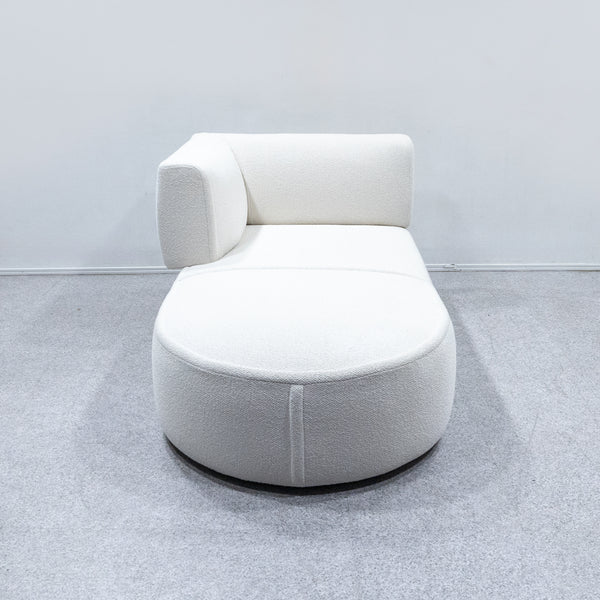 Cassina / 553 BOWY