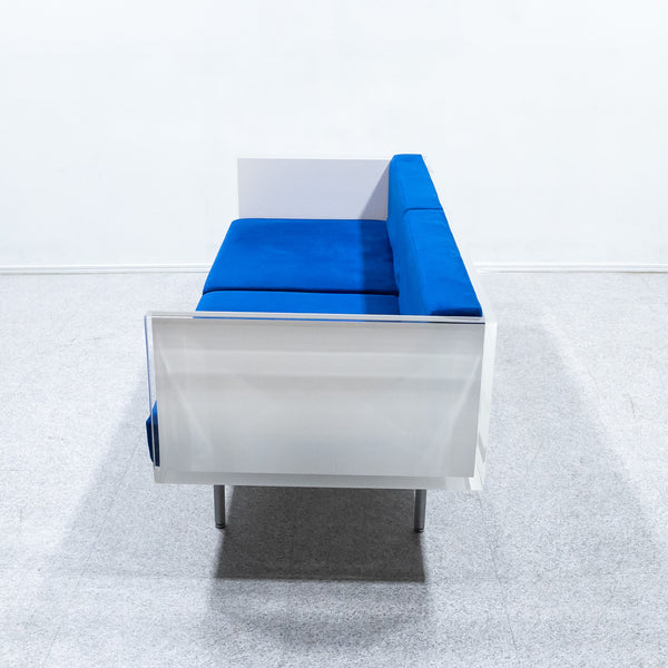 Cassina ixc. / AQUA CUBE