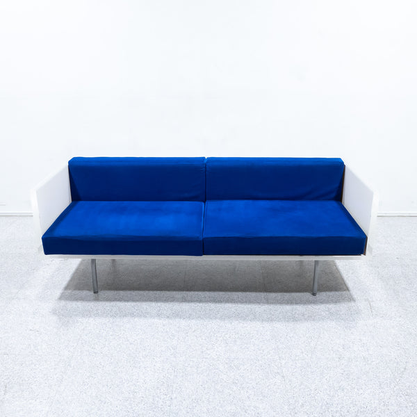 Cassina ixc. / AQUA CUBE