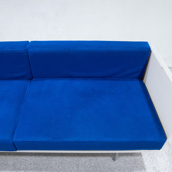 Cassina ixc. / AQUA CUBE