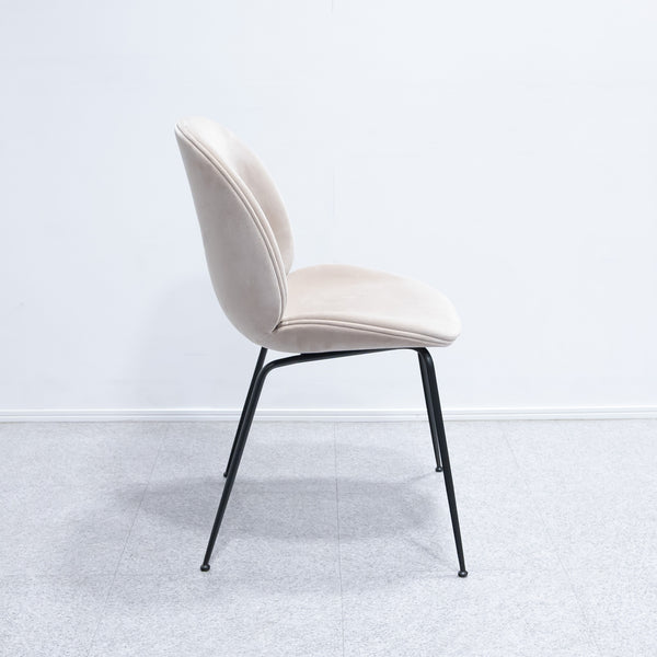 GUBI / Beetle Dining Chair Fully Upholstered