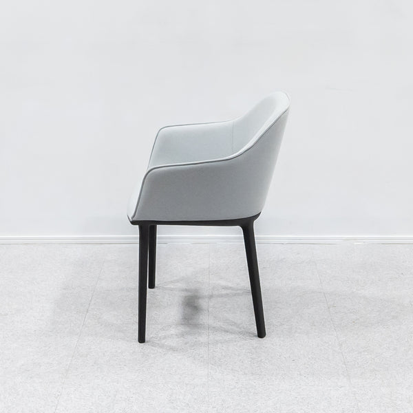 Vitra / Softshell Chair