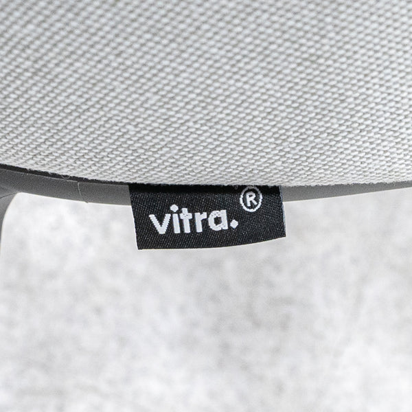 Vitra / Softshell Chair