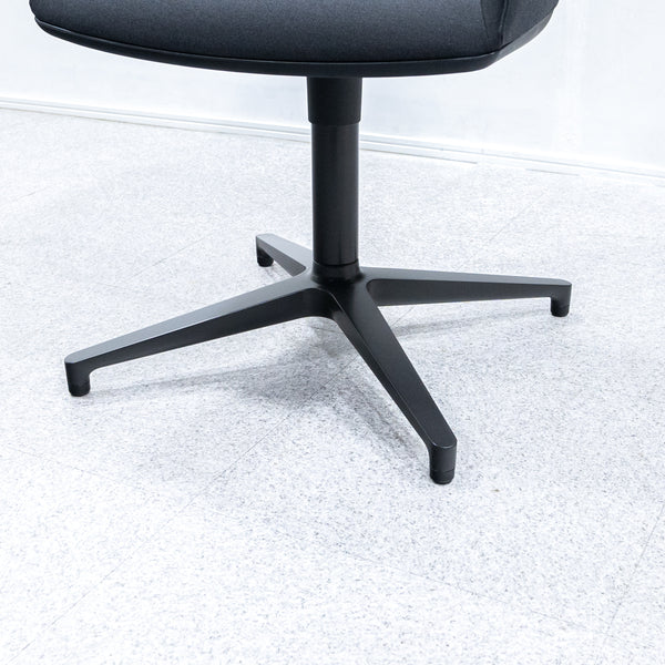 Vitra / Softshell Chair