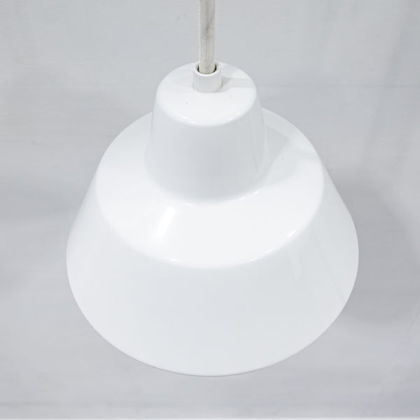 MADE BY HAND / The Workshop Lamp S White