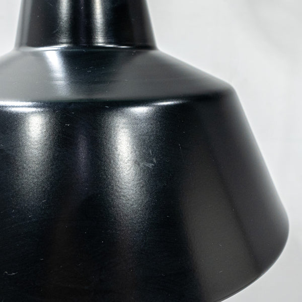 MADE BY HAND / The Workshop Lamp M Black