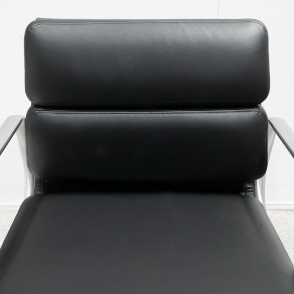 Herman Miller / EAMES SOFT PAD GROUP MANAGEMENT CHAIR