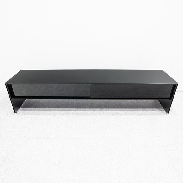 Cassina ixc. / AIR FRAME 3012 theater board